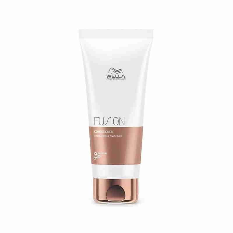 Intensyvaus poveikio atkuriamasis balzamas Fusion 200ml, Wella Professionals
